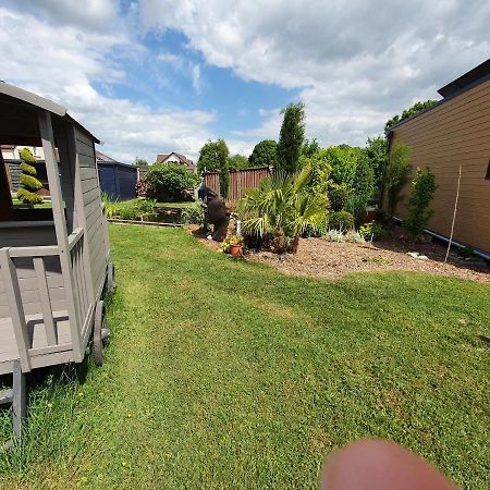Gite Et Chambre D'Hotes En Champagne Courtisols Exterior foto